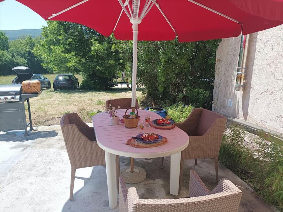 טריגאנס Maison De Caractere En Pierre מראה חיצוני תמונה
